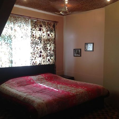 Dal View Resort Srīnagar Extérieur photo