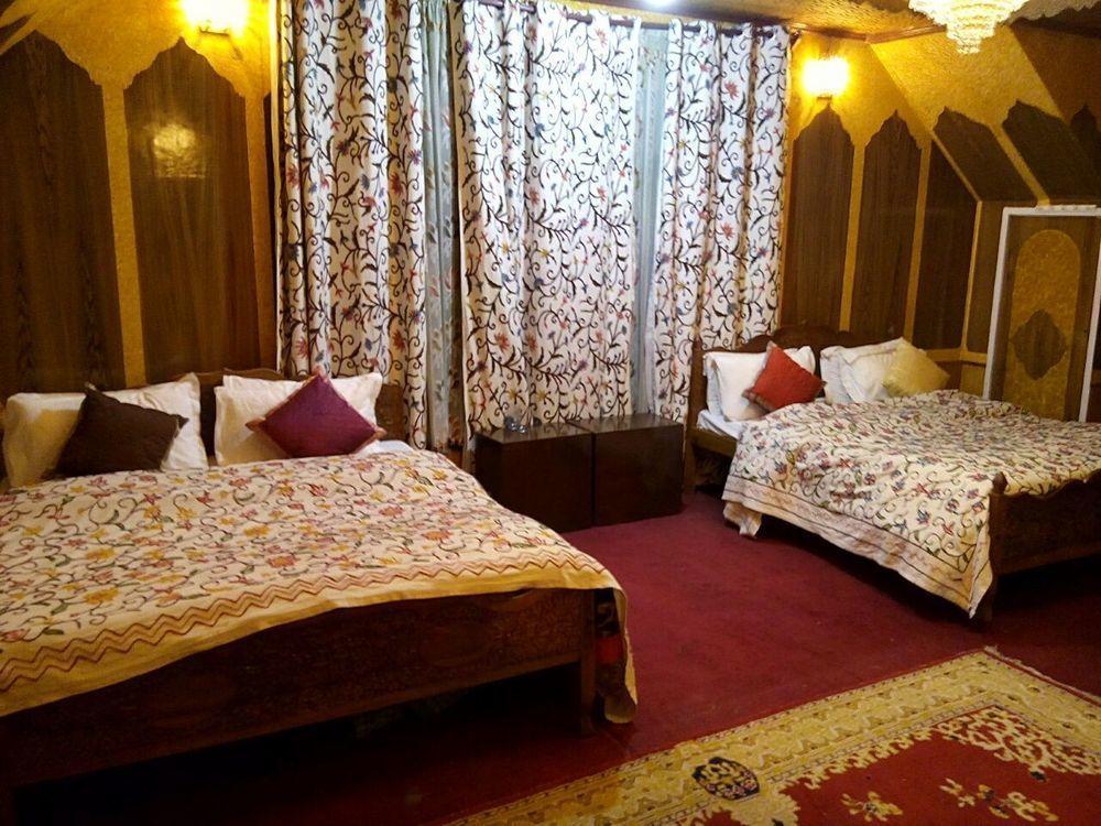 Dal View Resort Srīnagar Extérieur photo