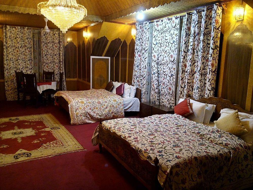 Dal View Resort Srīnagar Extérieur photo