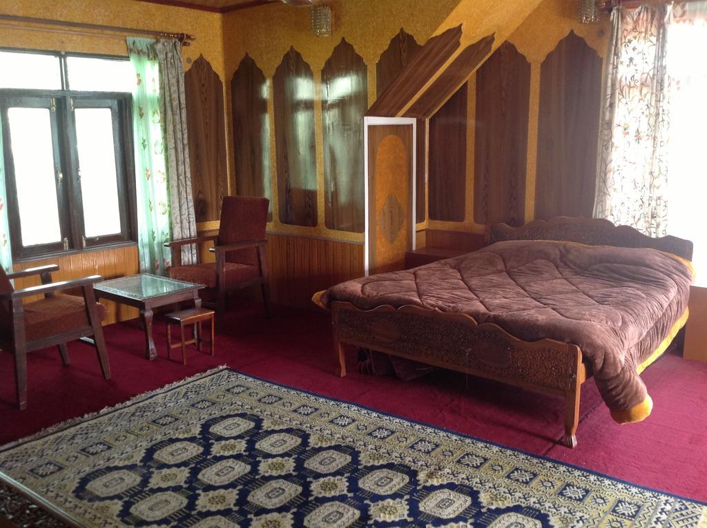 Dal View Resort Srīnagar Extérieur photo